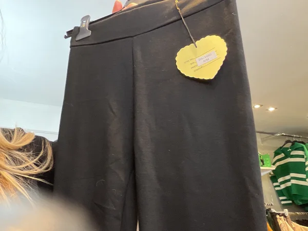 Leg s | Astra boutique 