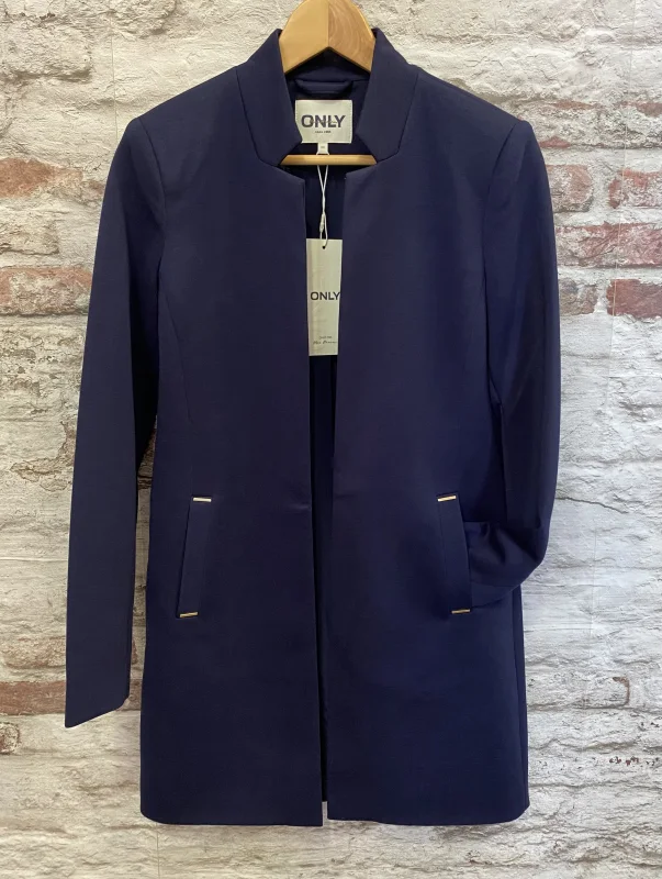 Manteau  | Jus de coco 