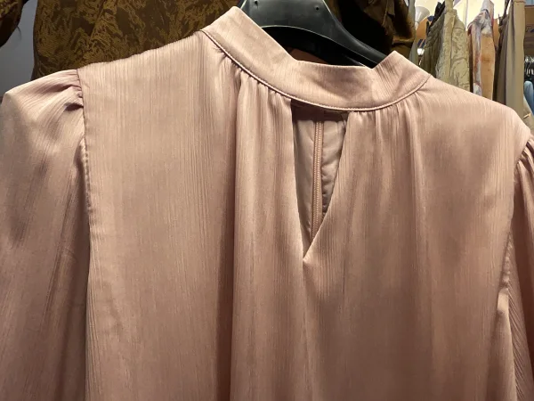 Ches | Astra boutique 