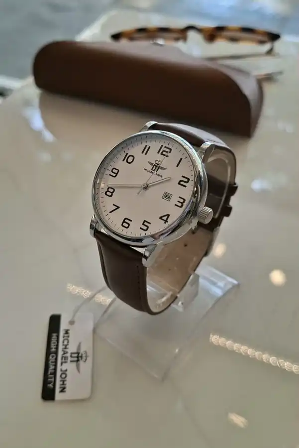 Relógio Michael Jonh Classic Leather Brown & Sliver Fundo Branco Cod  | definne