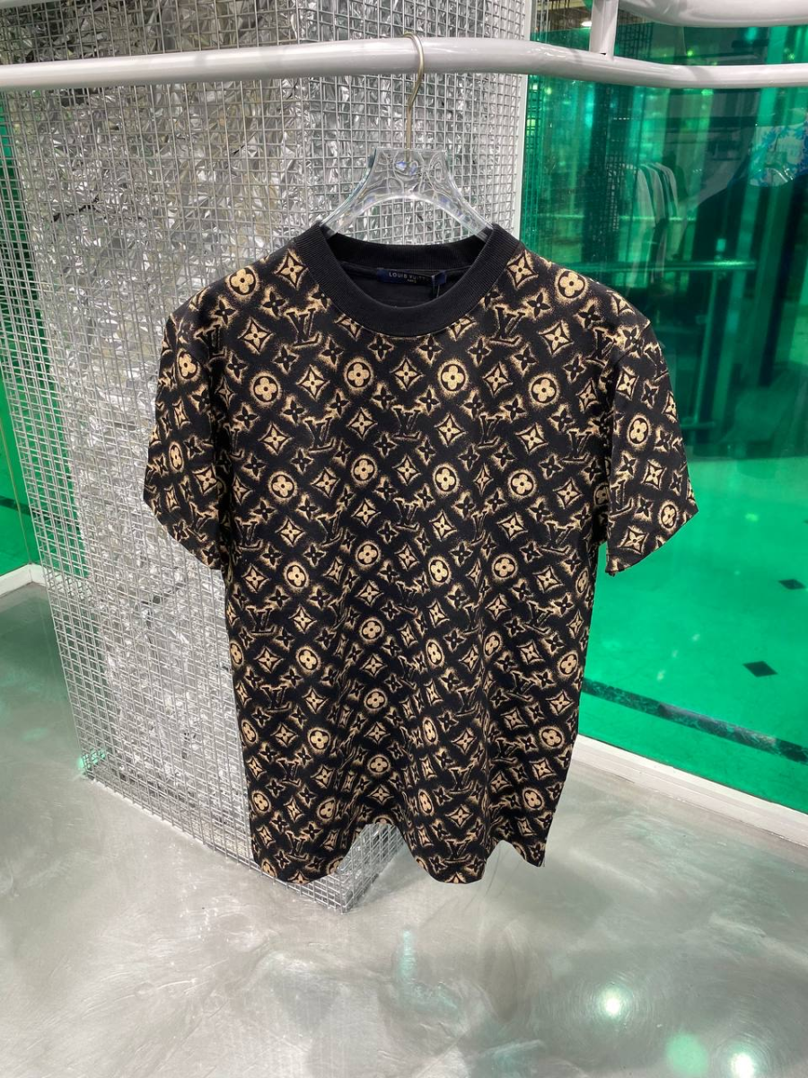 Louis Vuitton T-Shirt Brown  | MASSIMOLUXURYOUTLET