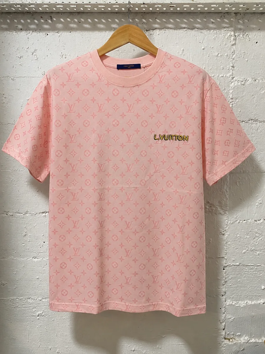 Louis Vuitton T-Shirt Monogram LV Embroidered Soft Rose | MASSIMOLUXURYOUTLET