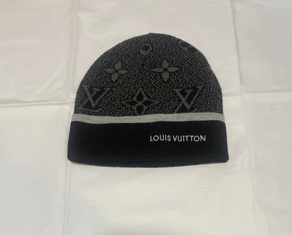 Louis Vuitton Beret Hats LV Black/Grey | MASSIMOLUXURYOUTLET