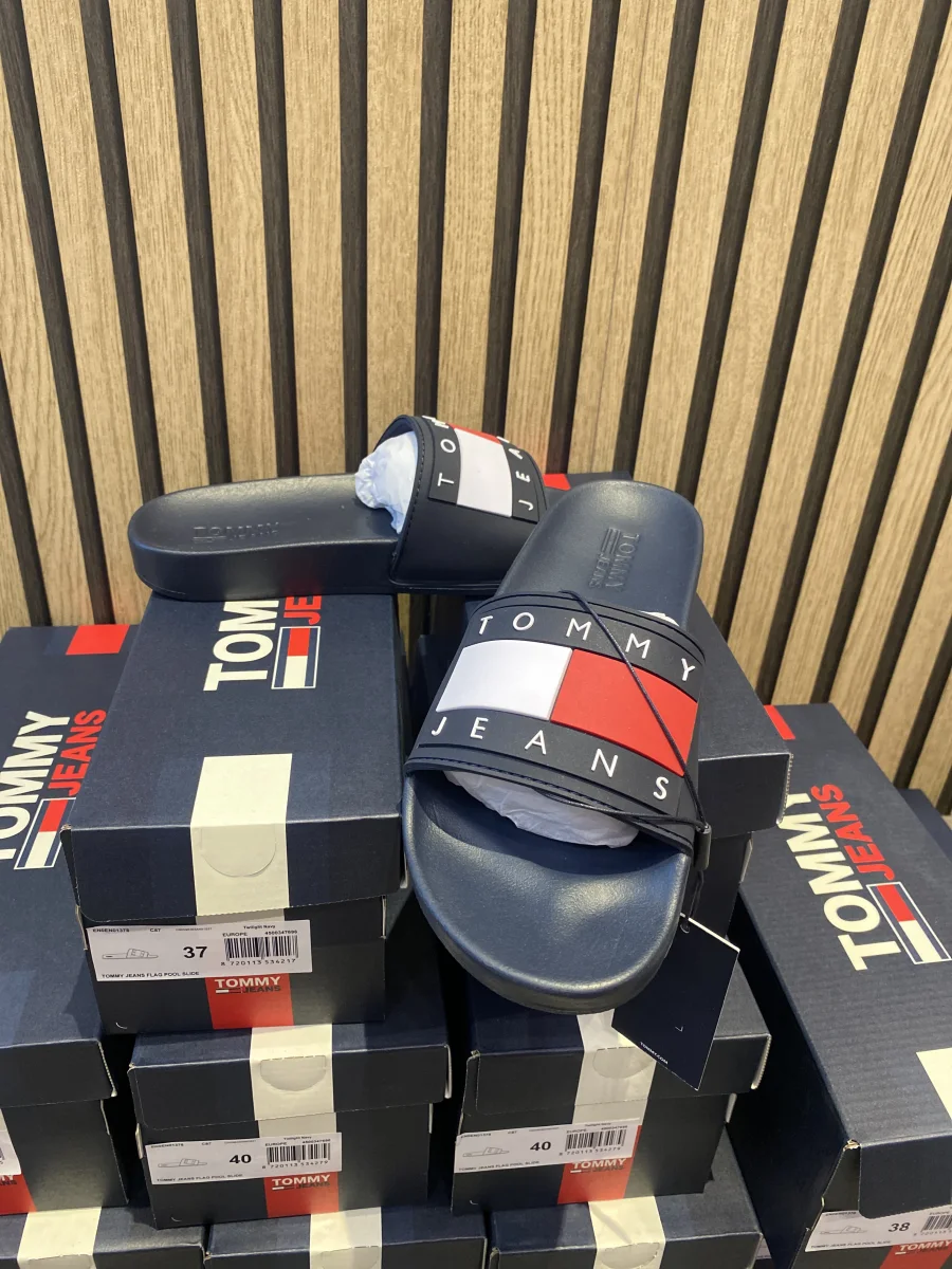 Claquettes | Astra boutique 