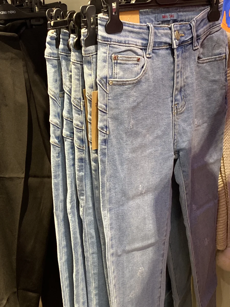 Jeans  | Astra boutique 