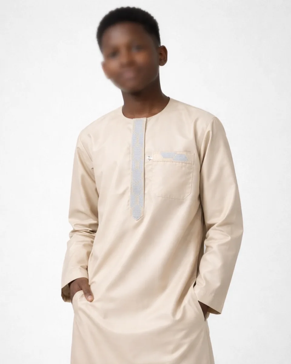 QAMIS ENFANT – ÉLÉGANCE & TRADITION | AMCOSMETIK