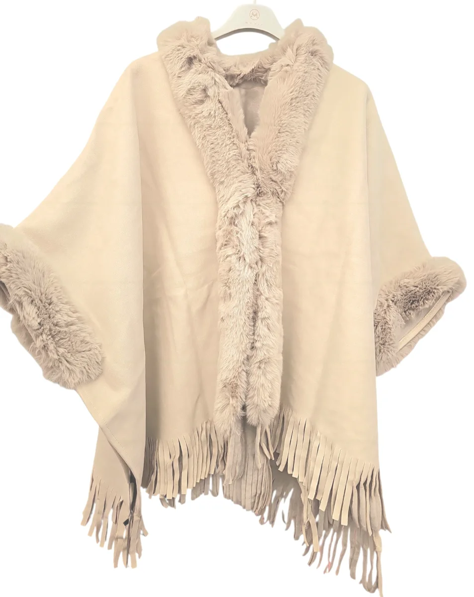 Beige poncho  | PONTE BONITA 