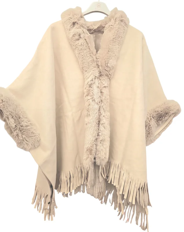 Beige poncho  | PONTE BONITA 