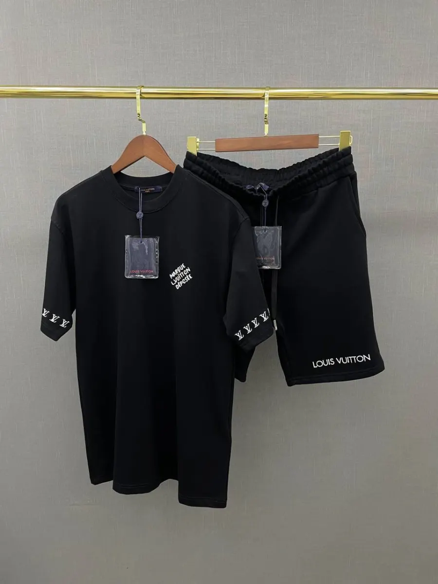 Louis Vuitton Short And T-Shirt Set Black | MASSIMOLUXURYOUTLET