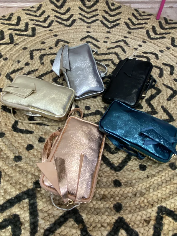 Pochette cuir best | Jus de coco 