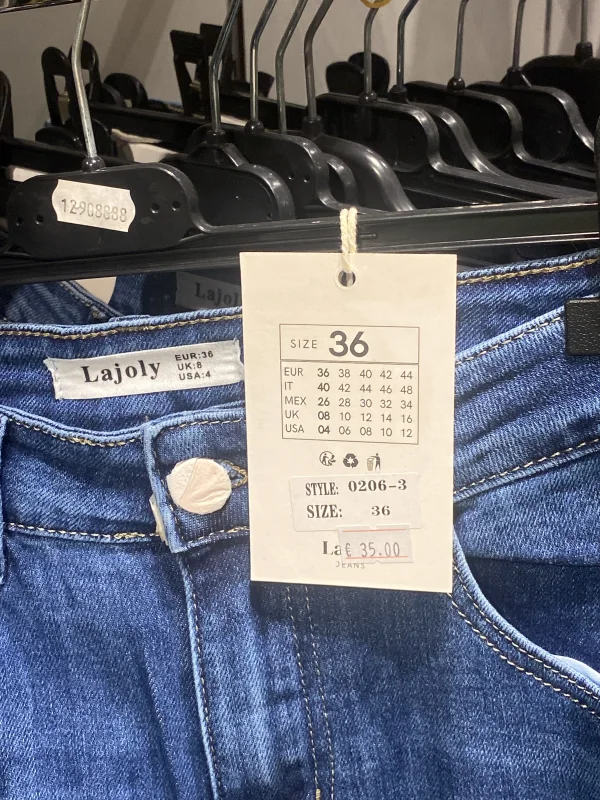 Jeans | Astra boutique 