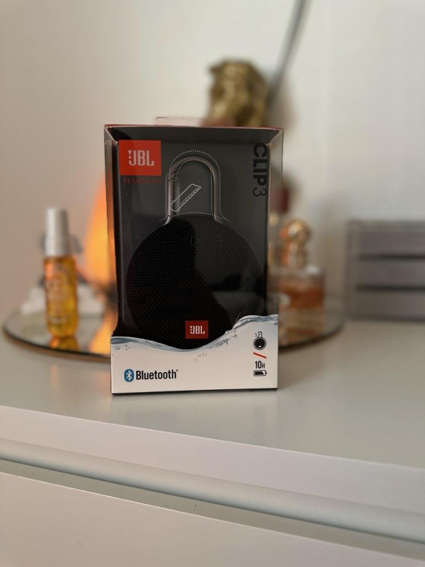 JBL Clip 3 Bluetooth Speaker  | Newnewplug