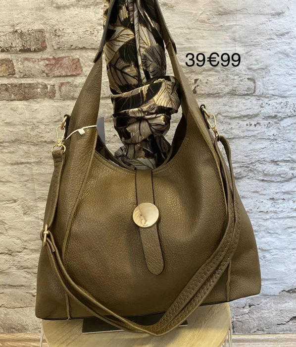 Sac taupe + pochette  | Jus de coco 