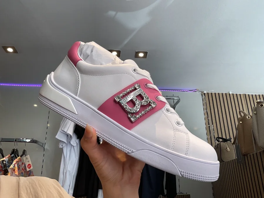 Bas 37 | Astra boutique 
