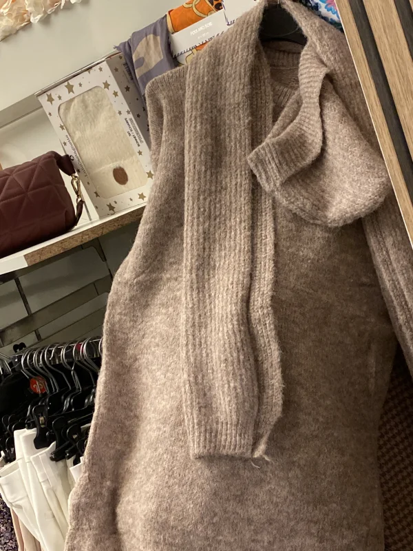 Ensemble Robe pull Écharpe bonnet | Astra boutique 