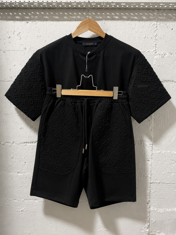 Louis Vuitton Tracksuit Embossed Monogram Black | 