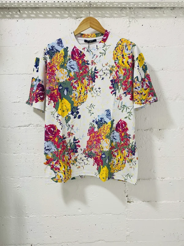 Louis Vuitton T-Shirt Flowers  | MASSIMOLUXURYOUTLET