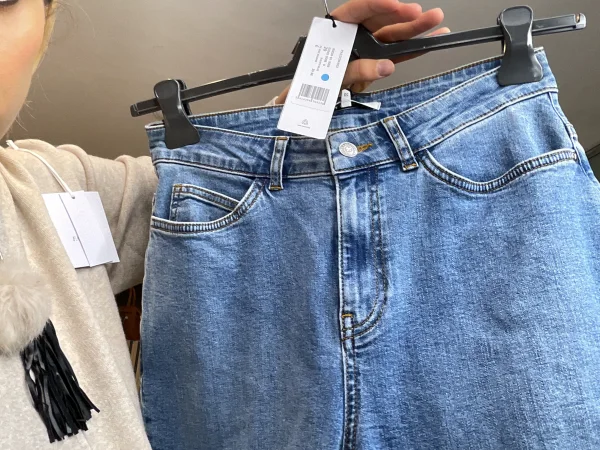 Je  | Astra boutique 