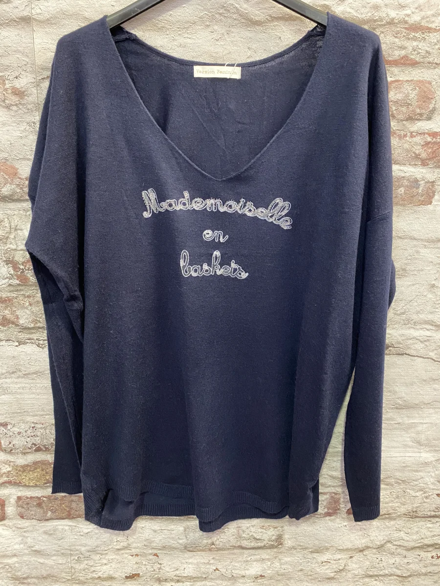 Pull fin mademoiselle en baskets | Jus de coco 