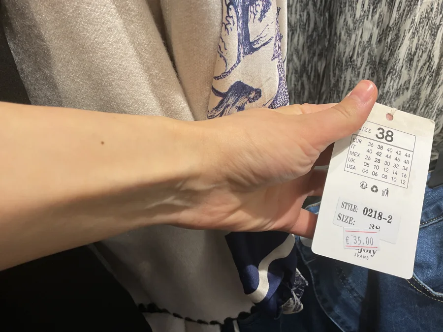 Jen 38 | Astra boutique 