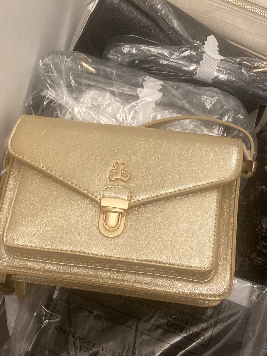 Saca  | Astra boutique 