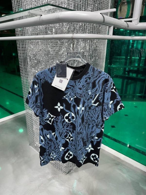 Louis Vuitton T-Shirt Blue/ Black LV | MASSIMOLUXURYOUTLET