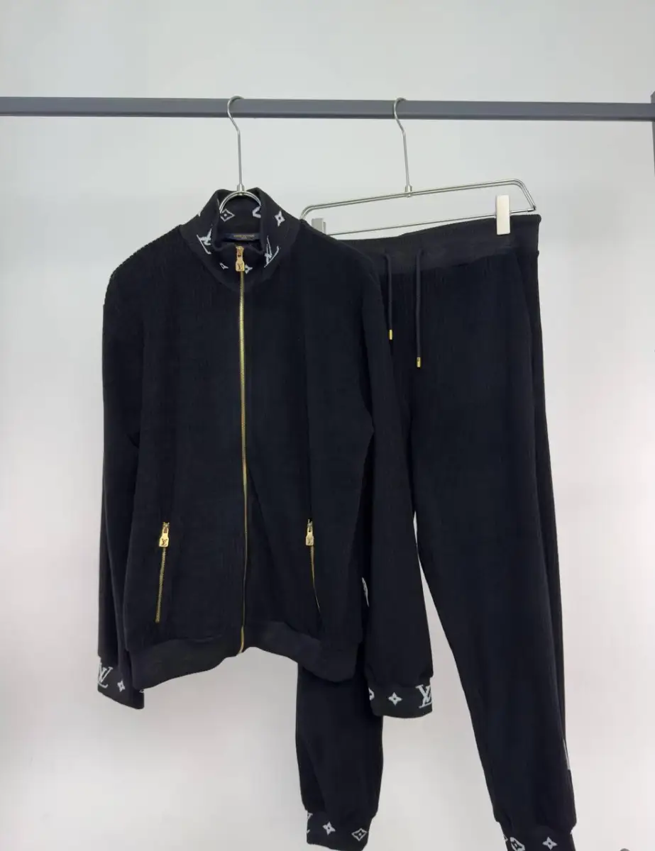 Louis Vuitton Tracksuit Black Monogram  | MASSIMOLUXURYOUTLET