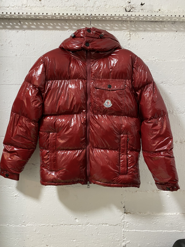 Moncler Men Down Filling Jacket Red | MASSIMOLUXURYOUTLET