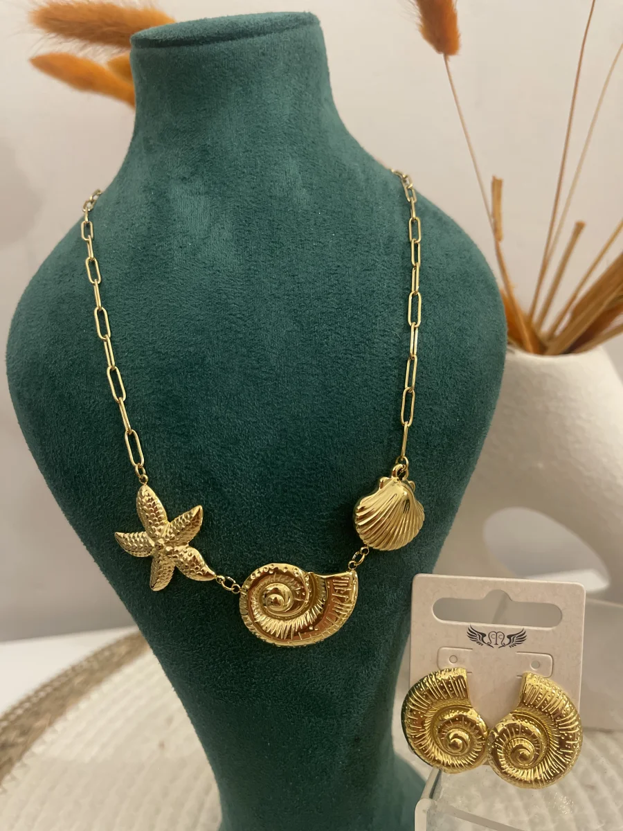 Parure//  collier et boucles d ‘Oreilles  | WOMANITY FWI