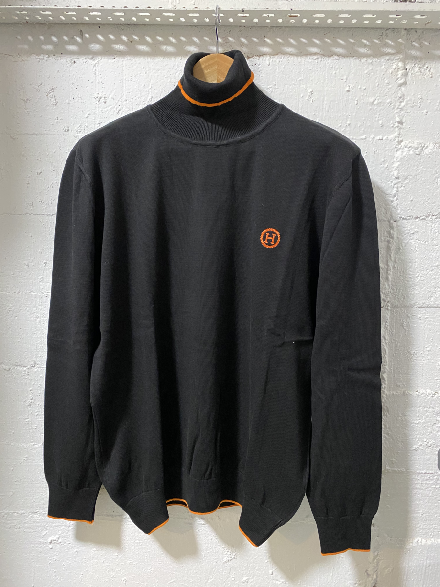 Hermès Black Turtleneck Sweater Orange Details | MASSIMOLUXURYOUTLET