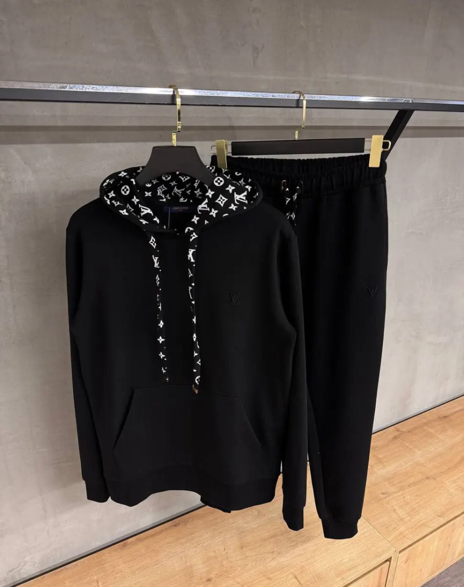 Louis Vuitton Men Tracksuit Black Monogram  | MASSIMOLUXURYOUTLET