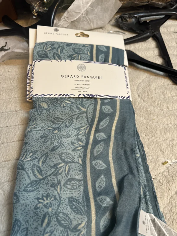 Écharpe | Astra boutique 