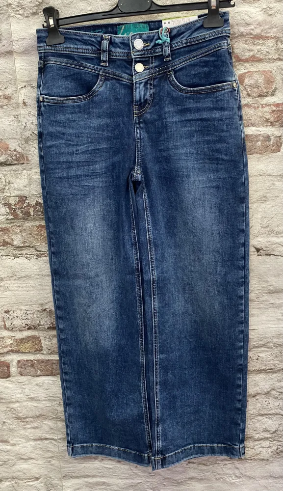 Jeans coupe large  | Jus de coco 
