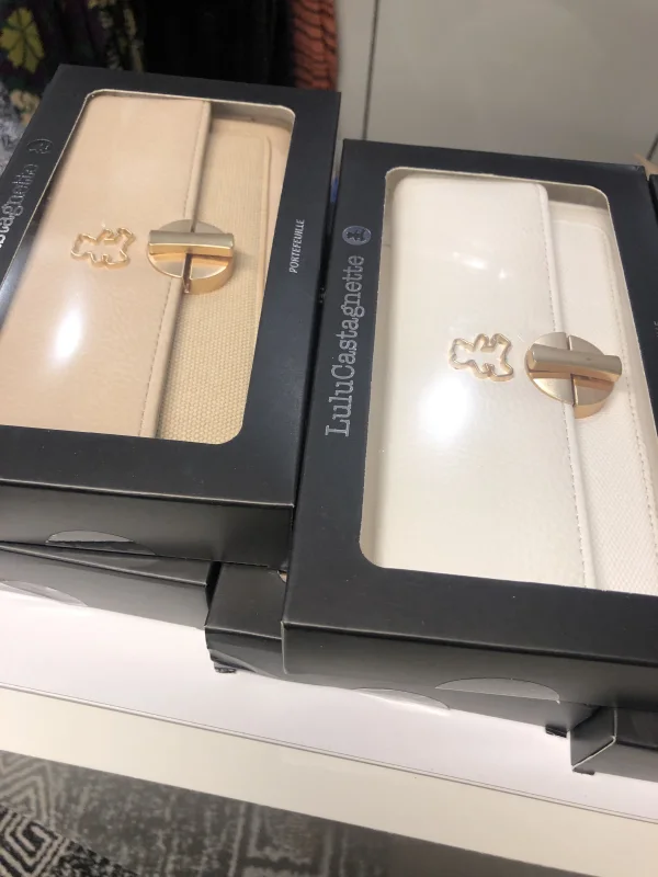 Por | Astra boutique 