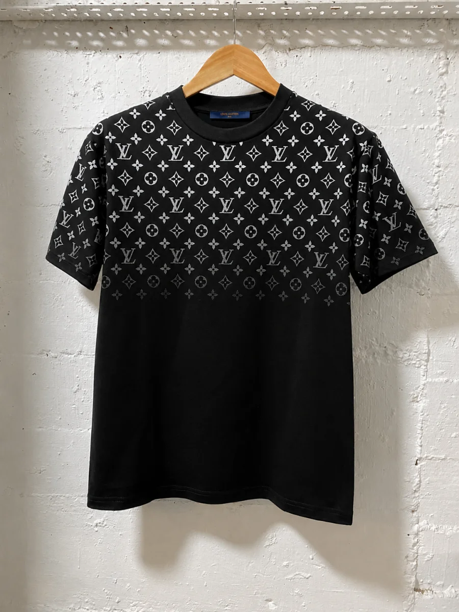 Louis Vuitton T-Shirt Gradient Cotton Black | 
