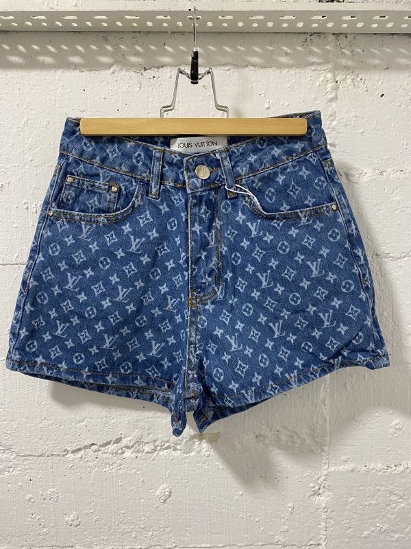 Louis Vuitton Women Short Blue | MASSIMOLUXURYOUTLET