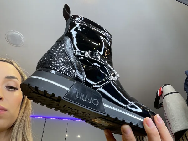 Boutin 36 | Astra boutique 