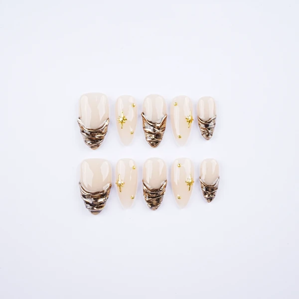 Golden Nights  | Selle