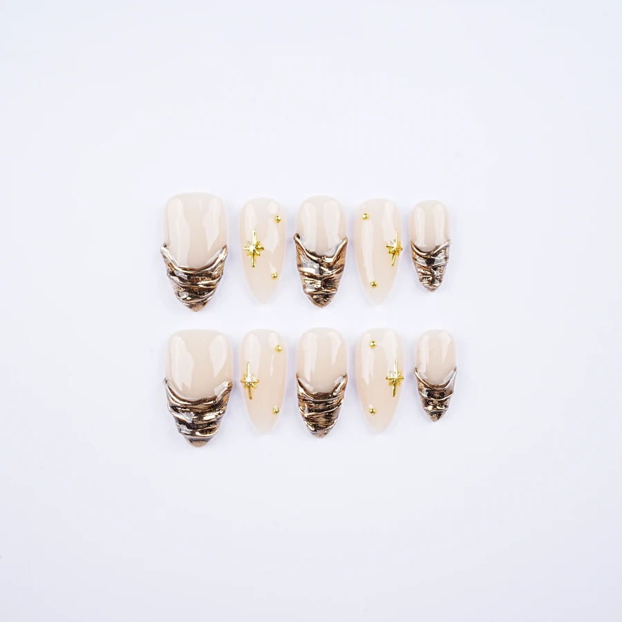 Golden Nights  | Selle