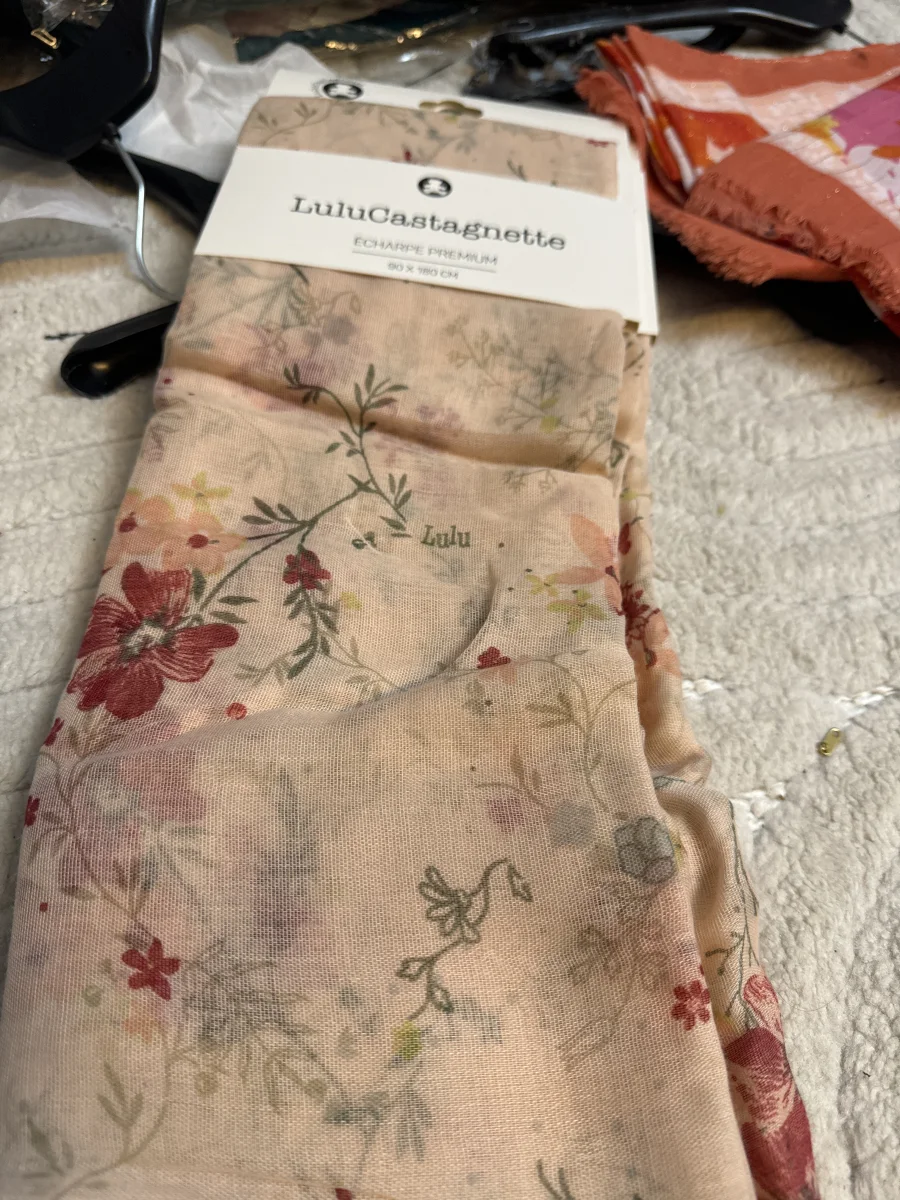 Écharpe | Astra boutique 