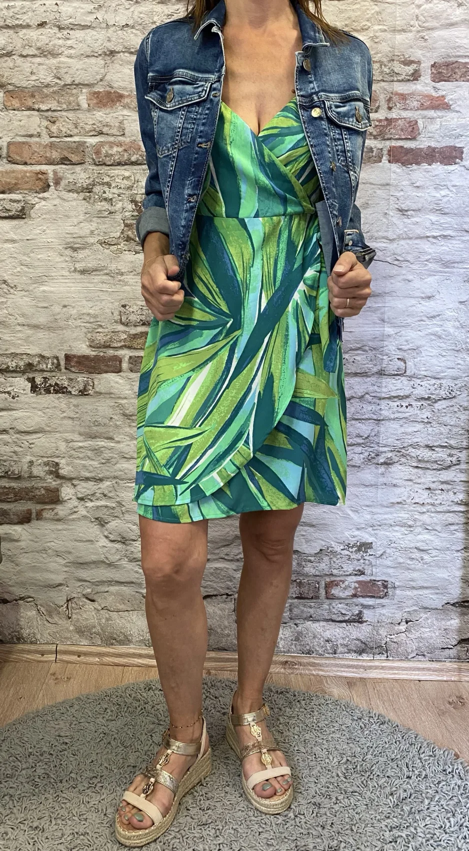 Robe courte feuillage | Jus de coco 