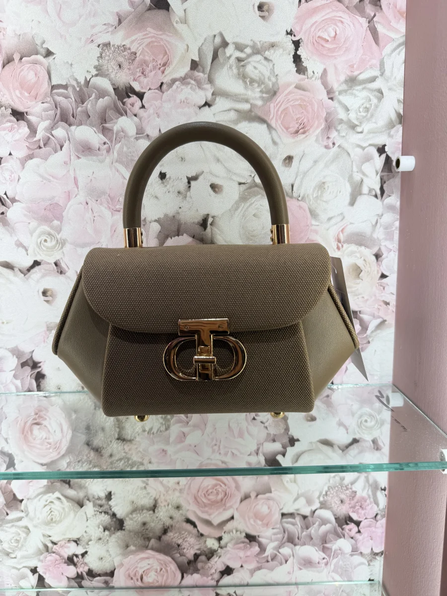 10604645507209 | SHEITALIA 