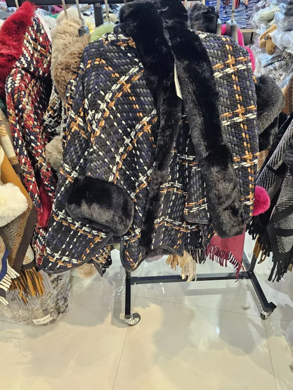 Cape Catbro | Dresses of my World