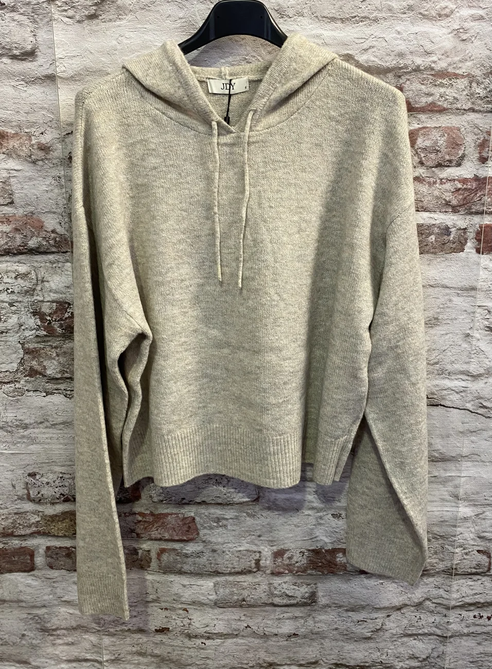 Pull capuche | Jus de coco 