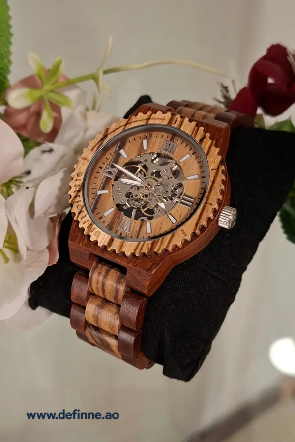 Relógio Em Madeira Automático Michael Jonh | Definne