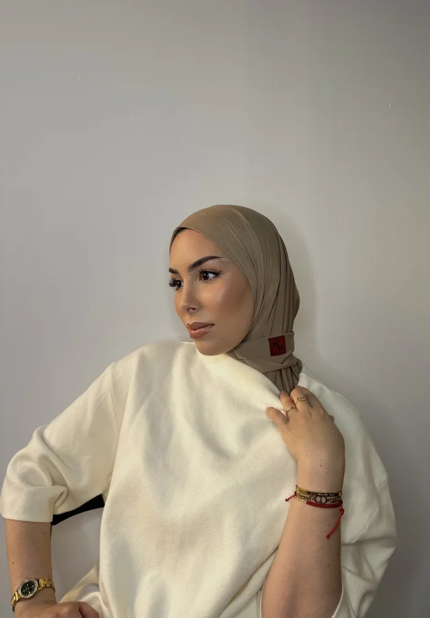 Hijab WM instantaneo Camel | WASIRA