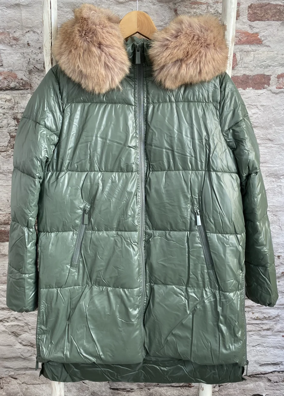 Doudoune capuche fourrure  | Jus de coco 