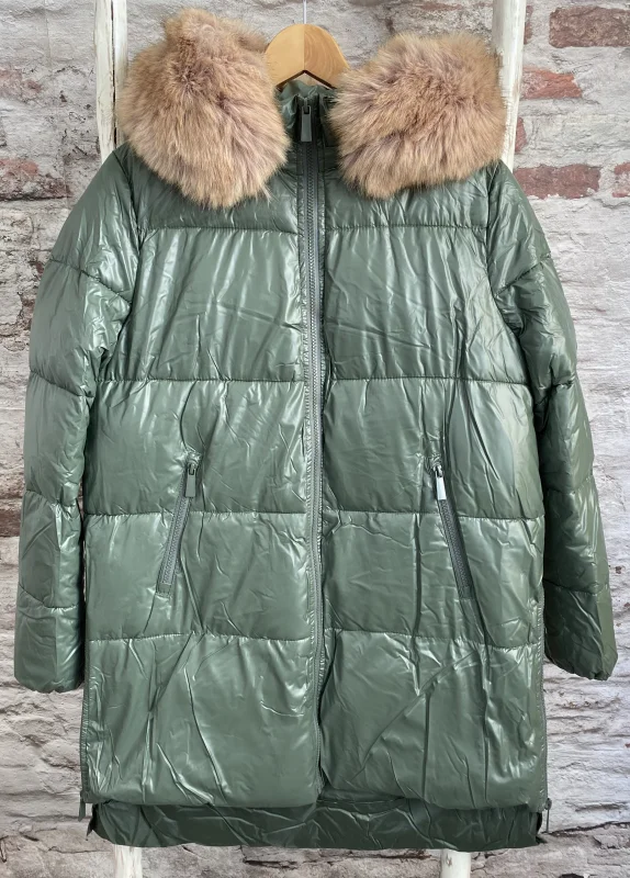 Doudoune capuche fourrure  | Jus de coco 