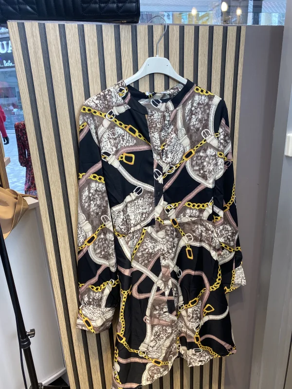Robe pull | Astra boutique 