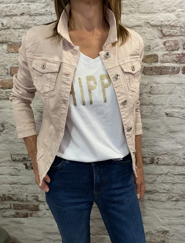 Veste en jean rose  | Jus de coco 